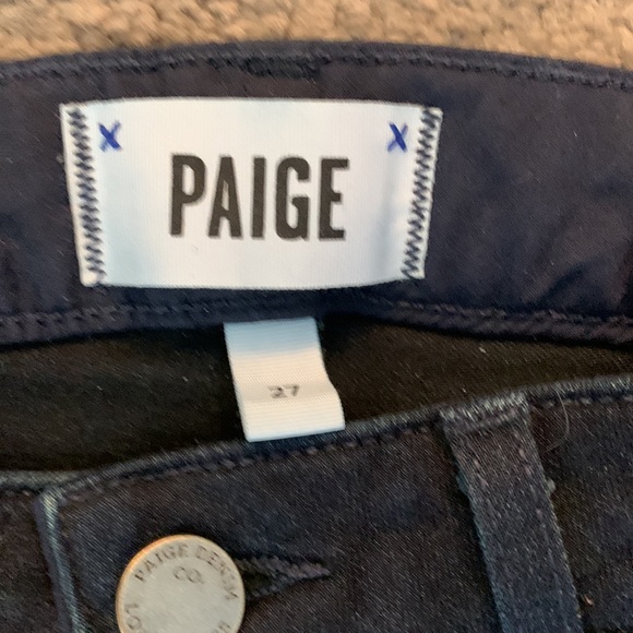 Paige dark wash skinny. Sz 27 petite. Fits a 26 as lots of stretch. 25 “ inseam. - Picture 2 of 6